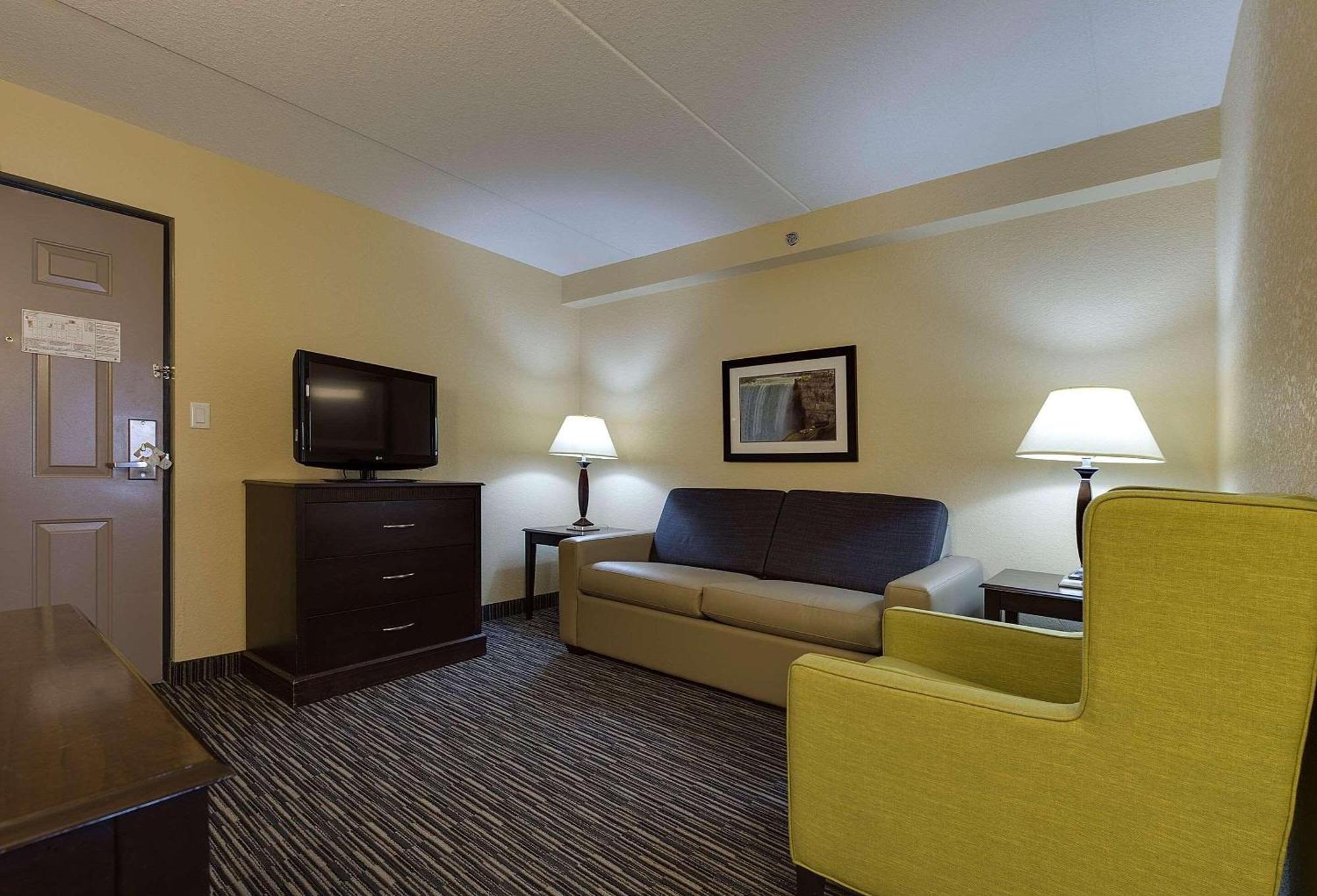 Country Inn & Suites By Radisson, Niagara Falls, On Exterior photo