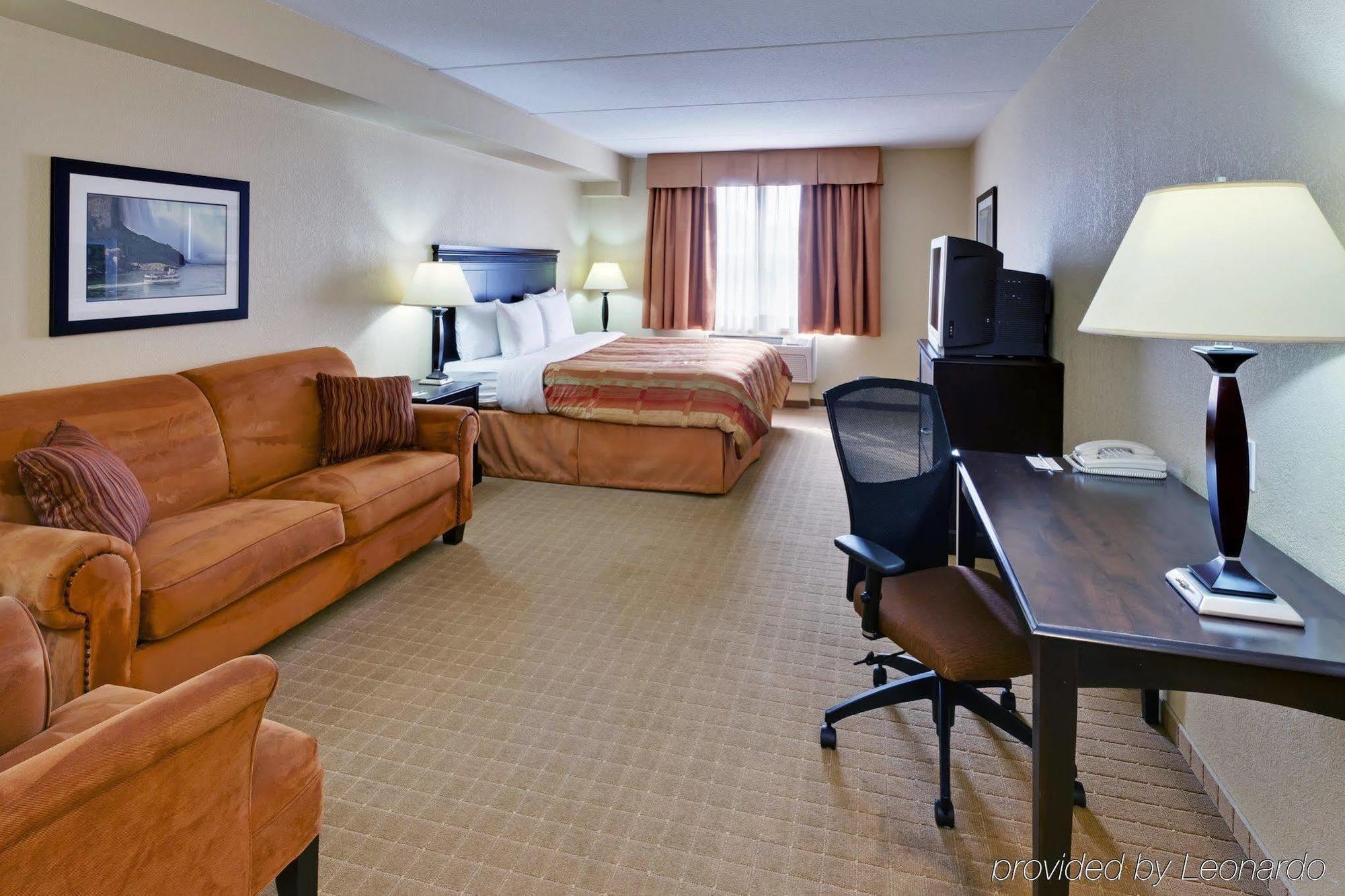 Country Inn & Suites By Radisson, Niagara Falls, On Room photo